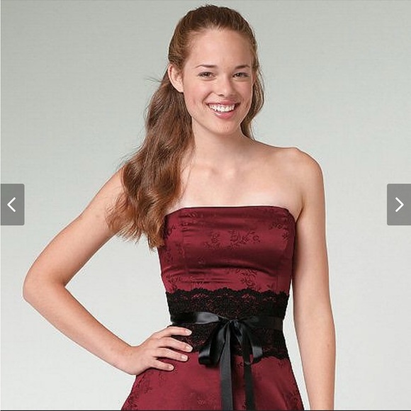 Burgundy Lace Strapless Dress - Picture 1 of 9
